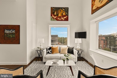 1249 Kenyon St NW unit 4, Washington, DC 20010 - photo 3