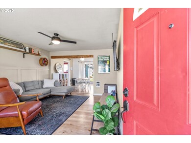 1379 Olympic St, Springfield, OR 97477 - photo 4