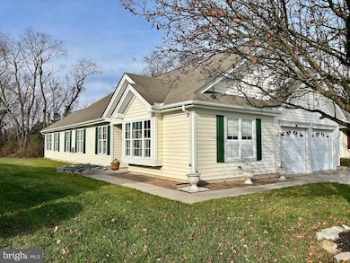 46 Maple Leaf Cir, Sewell, NJ 08080 - photo 4