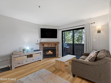 6821 N 2200 W unit 11 J, Park City, UT 84098 - photo 5