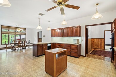 16-Kitchen 1B