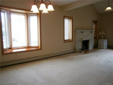 279 Drake Dr, North Tonawanda, NY 14120 - photo 7