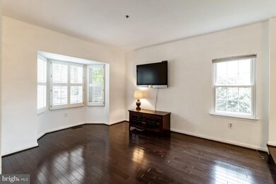 15713 Erwin Ct, Bowie, MD 20716 - photo 5