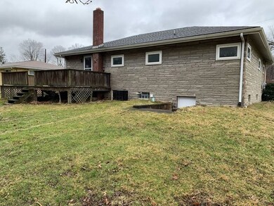 42 Wayne St, Homer City, PA 15748 - photo 4