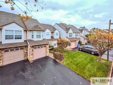 312 Pegasus Rd unit 312, Piscataway, NJ 08854 - photo 2