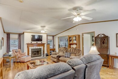 324 Sunrise Ridge Dr, Hendersonville, NC 28792 - photo 7