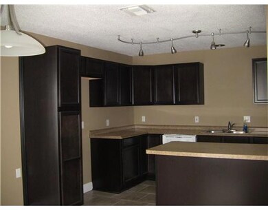 2641 Joy Ann Dr, Marrero, LA 70072 - photo 3