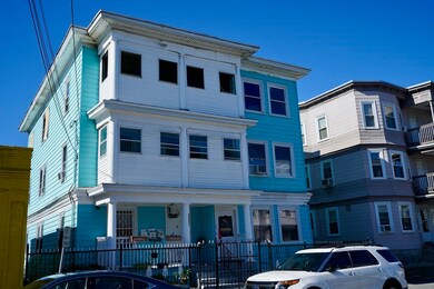 298-298A Lawrence St, Lawrence, MA 01841 - photo 2