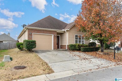 1104 Fairbank Ln, Chelsea, AL 35043 - photo 2