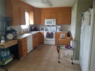 184 Doe Trail Ln unit 16, Statesville, NC 28625 - photo 7