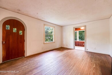 1373 Azalea Dr, Jacksonville, FL 32205 - photo 5