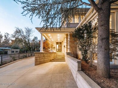 4_Exterior_640x480_3588991