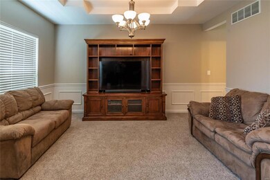 6736 Oxford Ln, Maryville, IL 62062 - photo 4