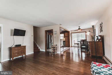 402 Polk Way, Broomall, PA 19008 - photo 3