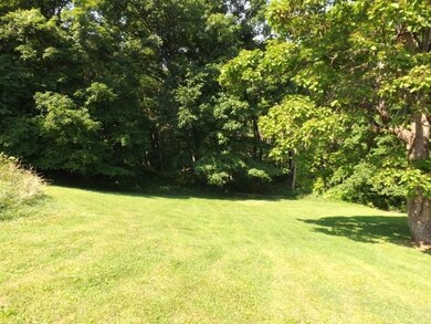 10121 Swamp Rd, Logan, OH 43138 - photo 4