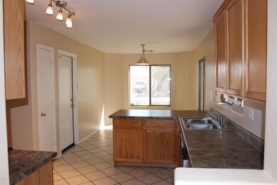 Kitchen & breakfast room