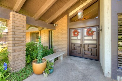 Double door entry