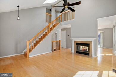 1571 Hugo Cir, Silver Spring, MD 20906 - photo 3