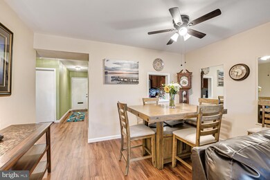 2D Lake Dr, Hightstown, NJ 08520 - photo 6