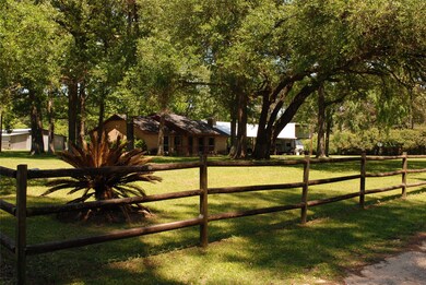 477 Road 3774, Cleveland, TX 77327 - photo 3