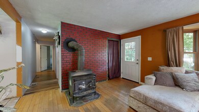 56-Oak-St-Greene-ME-04236-06252024_11084