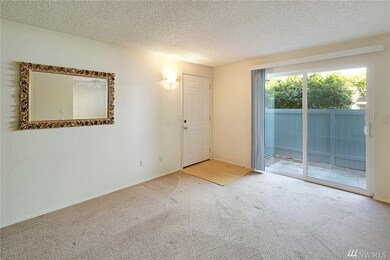 7514 208th St SW unit D100, Edmonds, WA 98026 - photo 4