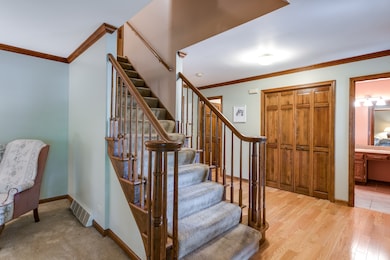 2193 University Dr, Naperville, IL 60565 - photo 2