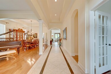 200 Falcon Lake Cir, Friendswood, TX 77546 - photo 5