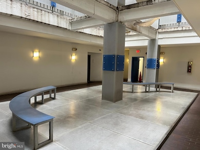 1011 Hunter St unit B4, Baltimore, MD 21202 - photo 3