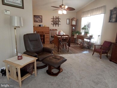 34 Eagles Watch N, Bechtelsville, PA 19505 - photo 3