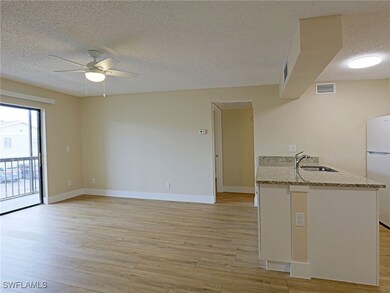 5311 Summerlin Rd unit 1115, Fort Myers, FL 33919 - photo 4