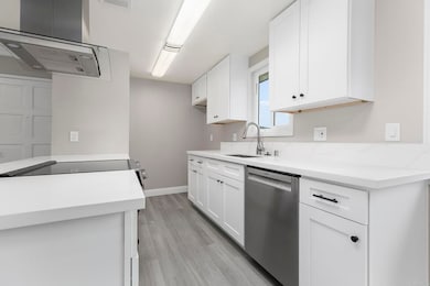 9857 Mission Gorge Rd unit 4, Santee, CA 92071 - photo 5