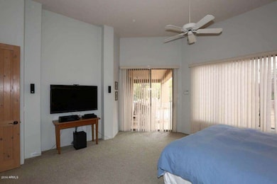Master Bedroom2