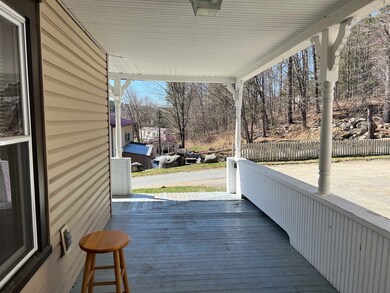 591 Union St unit 1, Littleton, NH 03561 - photo 3