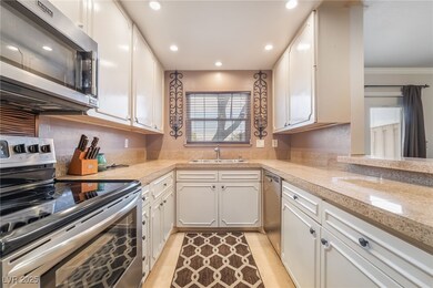 1038 Tam o Shanter, Las Vegas, NV 89109 - photo 7