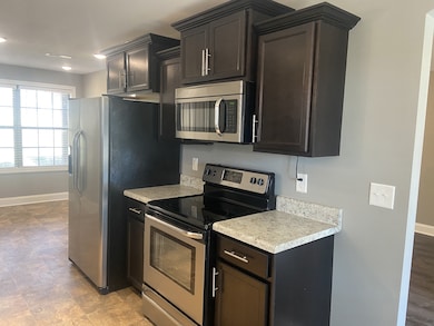 737 Inver Ln, Clarksville, TN 37042 - photo 6