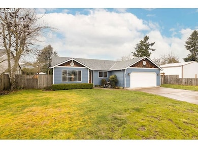 669 S Redwood St, Canby, OR 97013 - photo 2