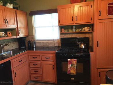 40 Stanford Dr, Hazlet, NJ 07730 - photo 4