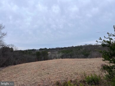 14 Journey Ln, Berkeley Springs, WV 25411 - photo 3