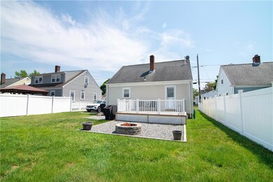 70 Stearns St, Pawtucket, RI 02861 - photo 2