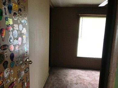 18160 Lawrence 2240, Aurora, MO 65605 - photo 5