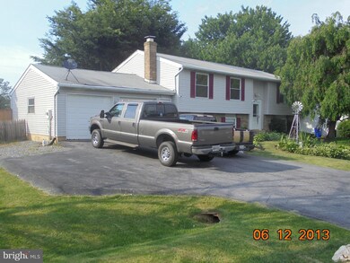 9402 Farmingdale Ave, Walkersville, MD 21793 - photo 2