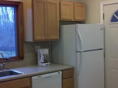 Kitchen. Fantastic remodeled kitchen (2010) with g