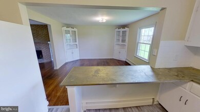 2174 S Queen St unit A, York, PA 17402 - photo 6