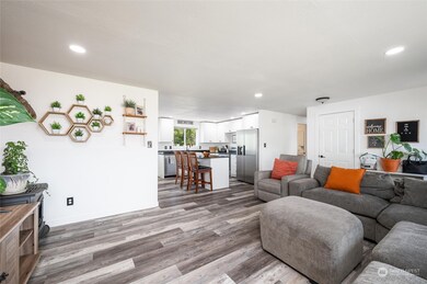 515 Third St, Sumas, WA 98295 - photo 7