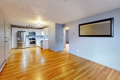 1105 Lexington St unit 7-5, Waltham, MA 02452 - photo 3