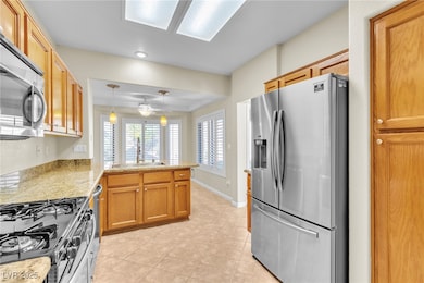 10400 Georgetown Place, Las Vegas, NV 89134 - photo 6