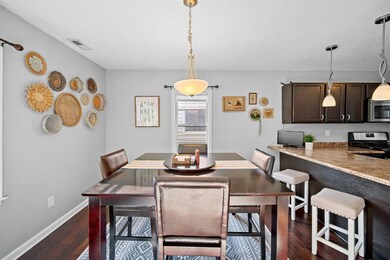 4108 Columbia St, Des Moines, IA 50313 - photo 6