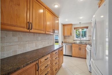 Shore Crest unit 117, South Pasadena, FL 33707 - photo 3