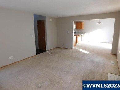 916 Sagrada Cir N, Keizer, OR 97303 - photo 4